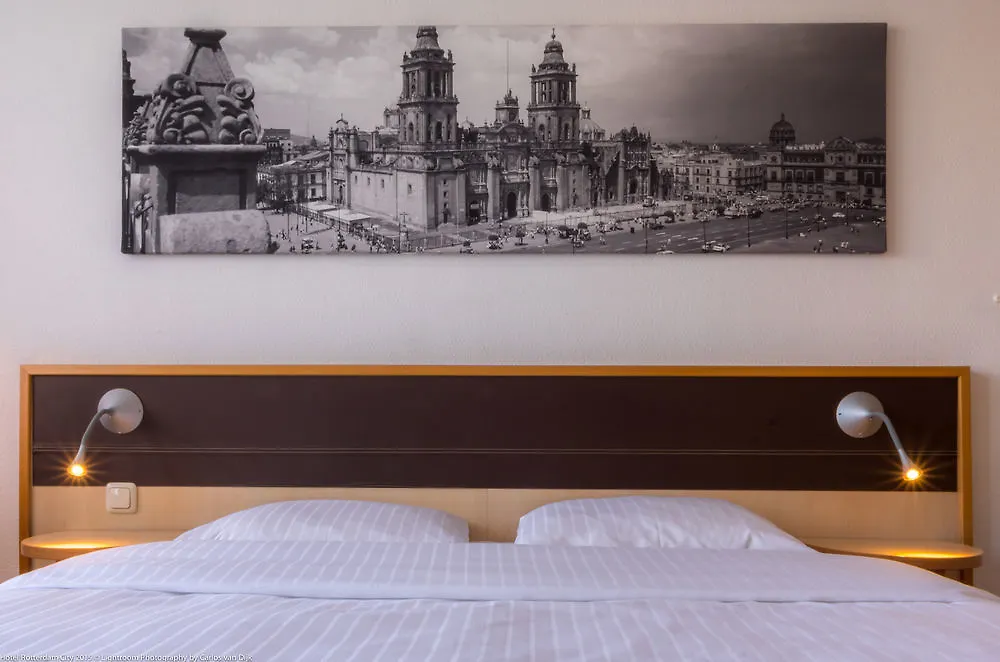 Hotel A&O Rotterdam City
